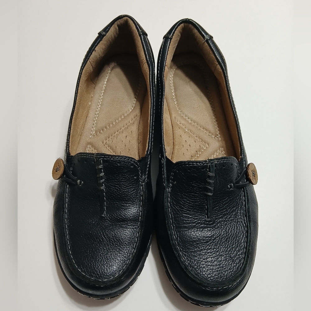 Naturalizer Black‎ Leather Loafers